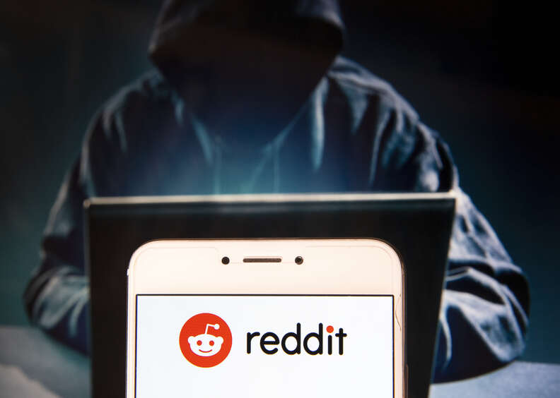 Reddit threatened moderators: Subreddits 'cannot remain closed