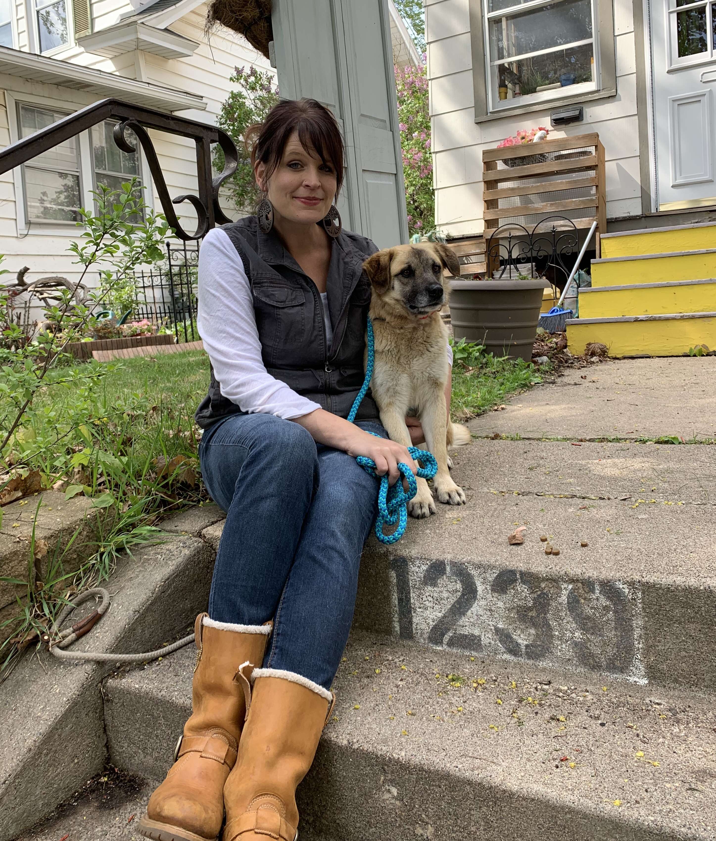Foster mom reunites with lost dog