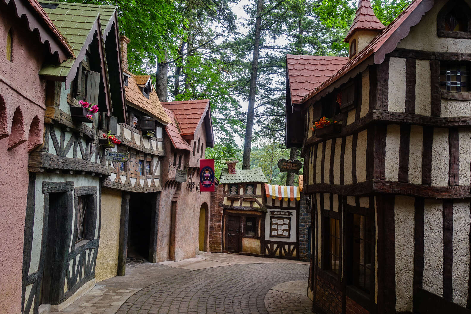 Enchanted Forest, Oregon: What To Know Before You Visit The Theme Park ...