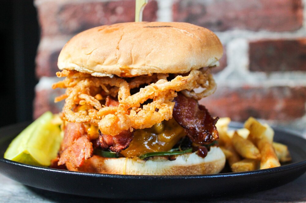 Best Burgers In Boston Good Burger Spots For Delivery Takeout Now Thrillist