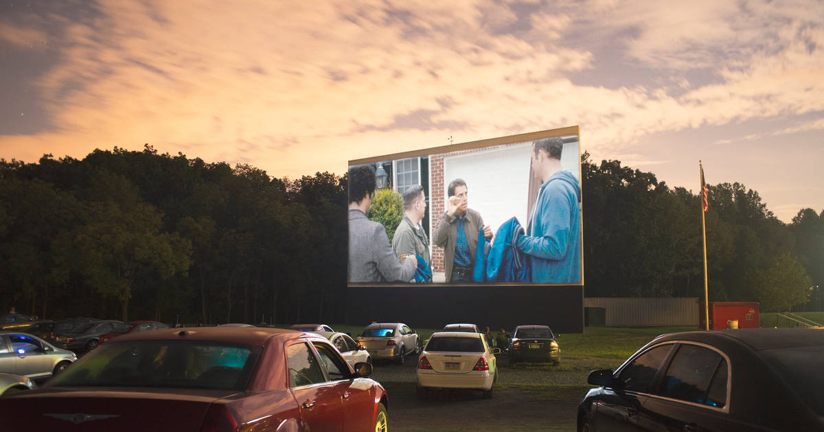 Best Drive In Movie Theaters Near Nyc Places To See A Movie Right Now Thrillist