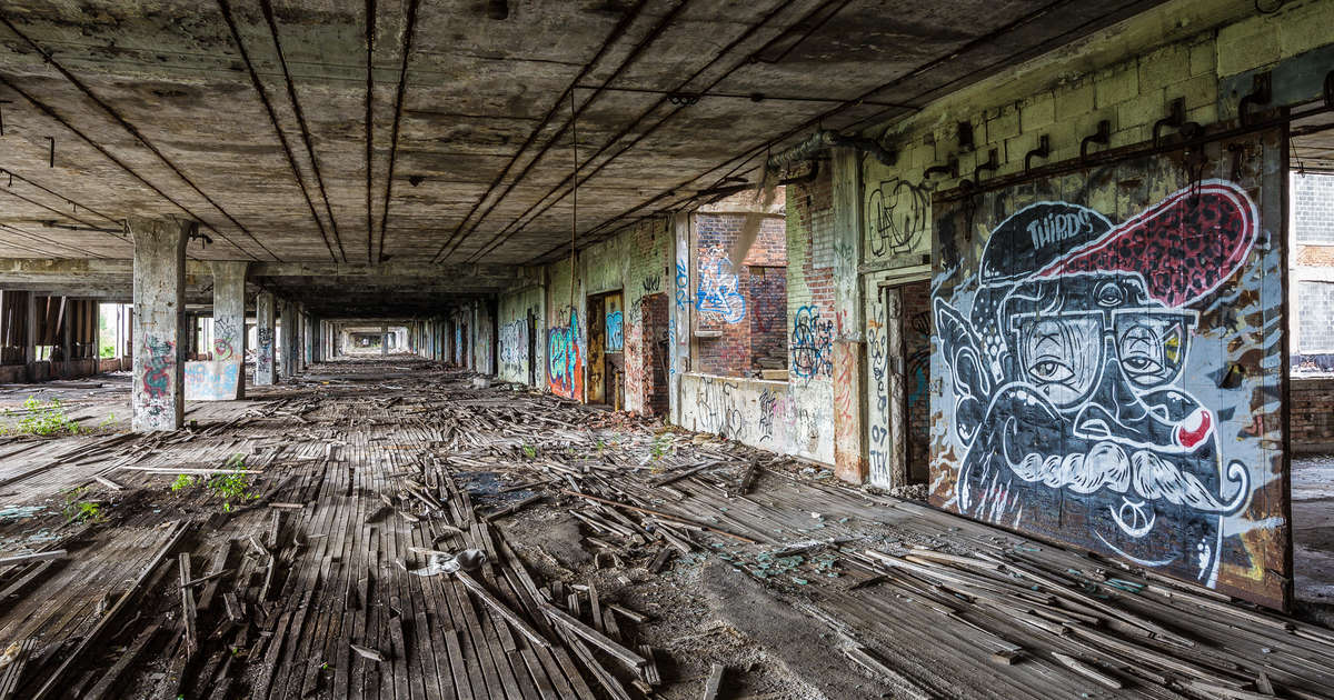 Coolest Abandoned Places In Michigan Ghost Towns Haunted Spots More Thrillist