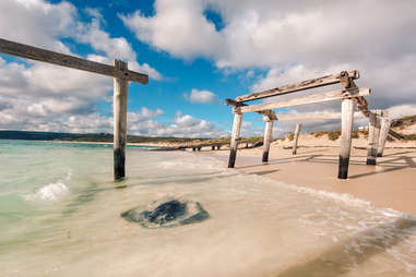 Hamelin Bay Beach