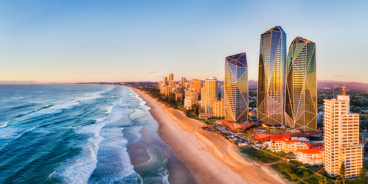 Surfers Paradise, QLD - Aussie Towns