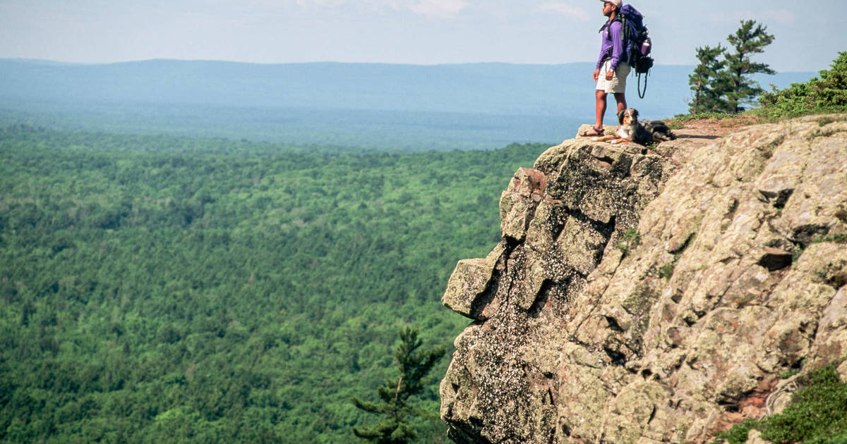 Best Hikes In Michigan S Upper Peninsula All The Trails You Need To Hike Thrillist