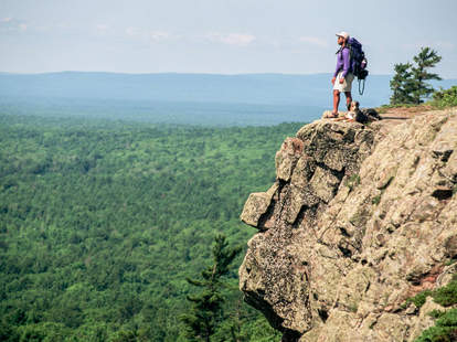Best Hikes In Michigan S Upper Peninsula All The Trails You Need To Hike Thrillist