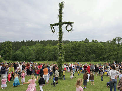 How to Virtually Stream Sweden's Midsummer Festival Online This Year -  Thrillist