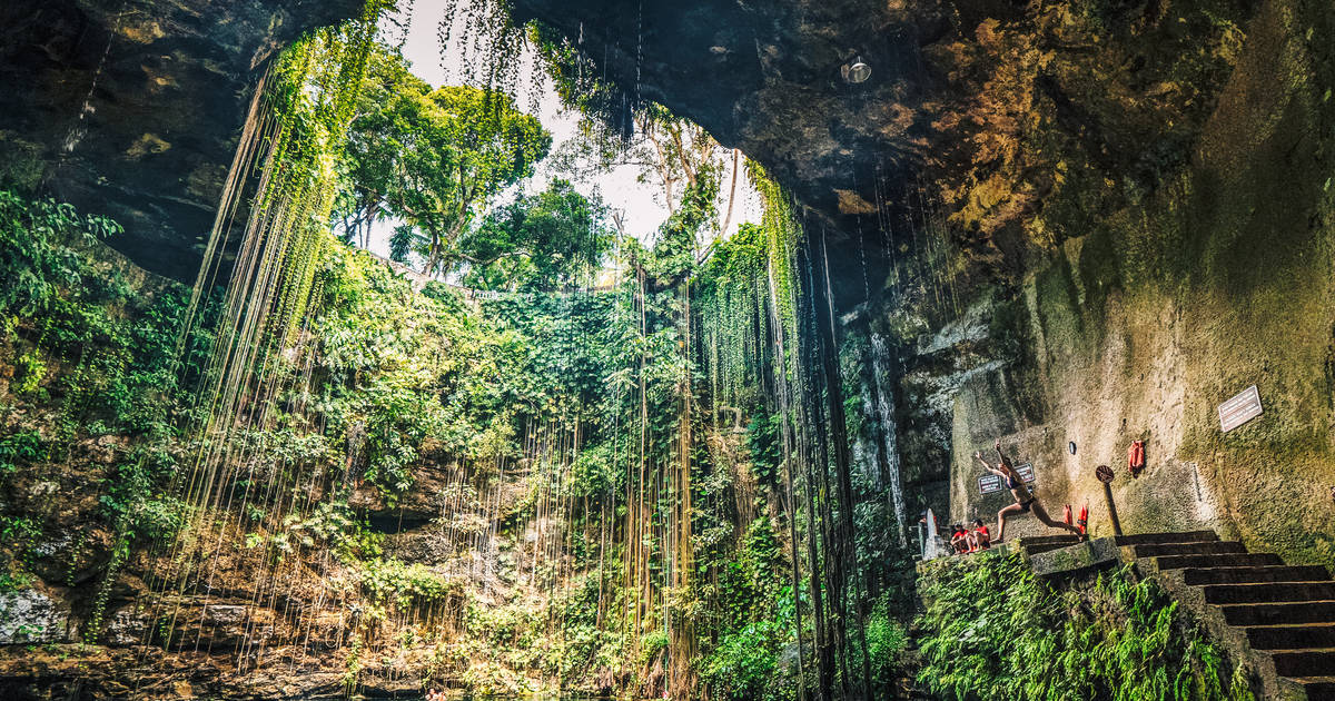 Most Gorgeous Mexican Cenotes: Swimming Near Cancun, Cozumel & More -  Thrillist