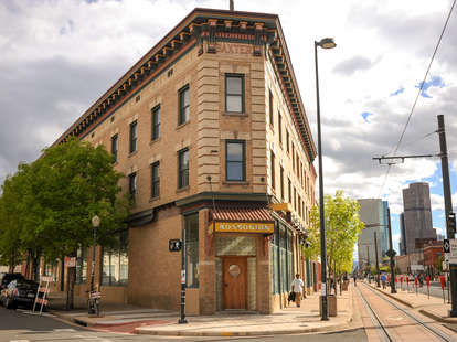 rossonian hotel facade