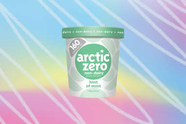 arctic zero non dairy hint of mint
