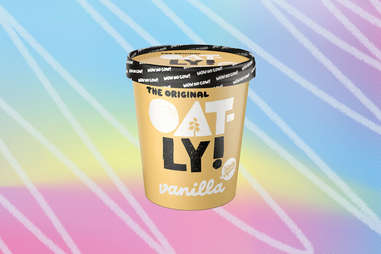 Oatly vanilla non dairy ice cream oat milk
