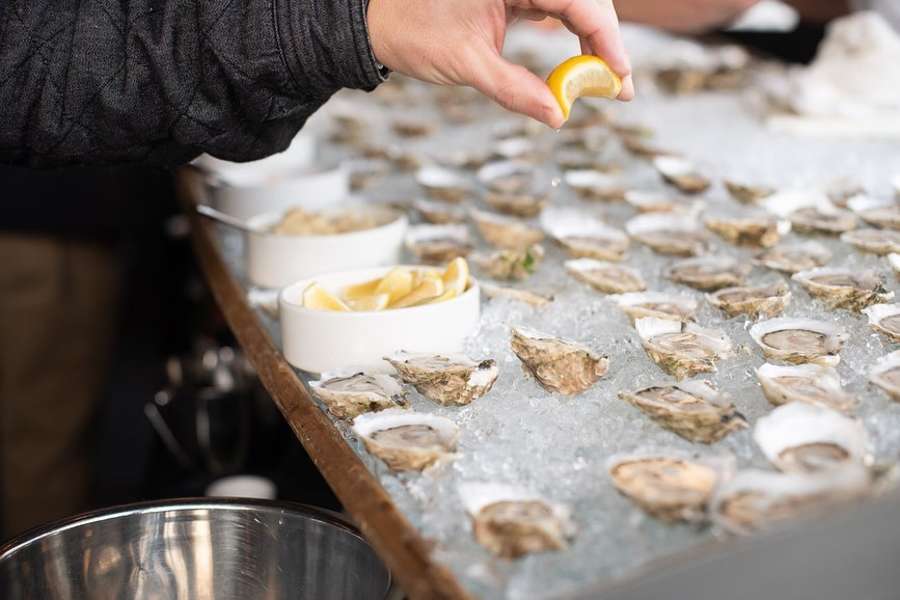 Best Places to Eat Oysters in Boston Thrillist