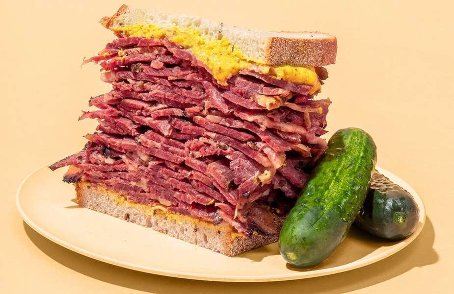 Best Sandwiches from Goldbelly Cheesesteak, Pastrami & More Delivered