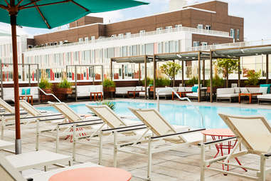 Best Pools in NYC: Outdoor, Rooftop & Public Swimming Pools for Summer ...