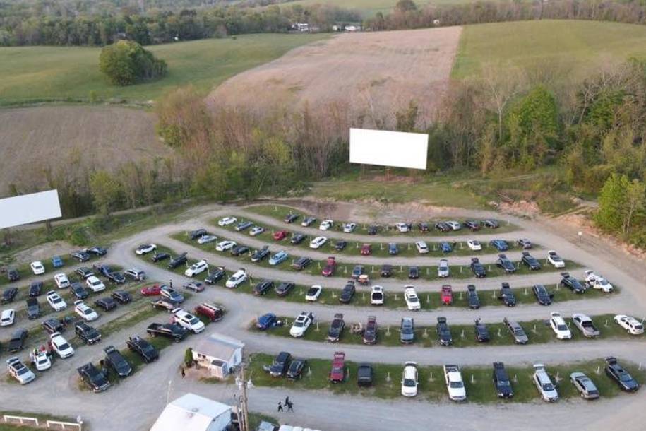 Best Drive In Movie Theaters Near Nyc Places To See A Movie Right Now Thrillist