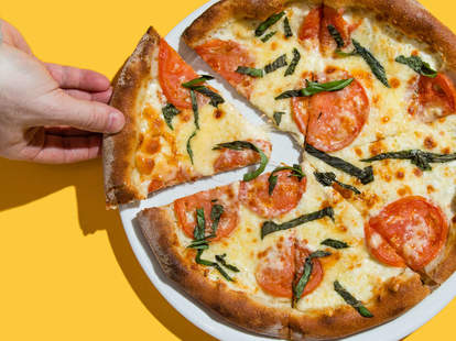 Cpk Bankruptcy California Pizza Kitchen Has Now Filed For Chapter 11 Thrillist