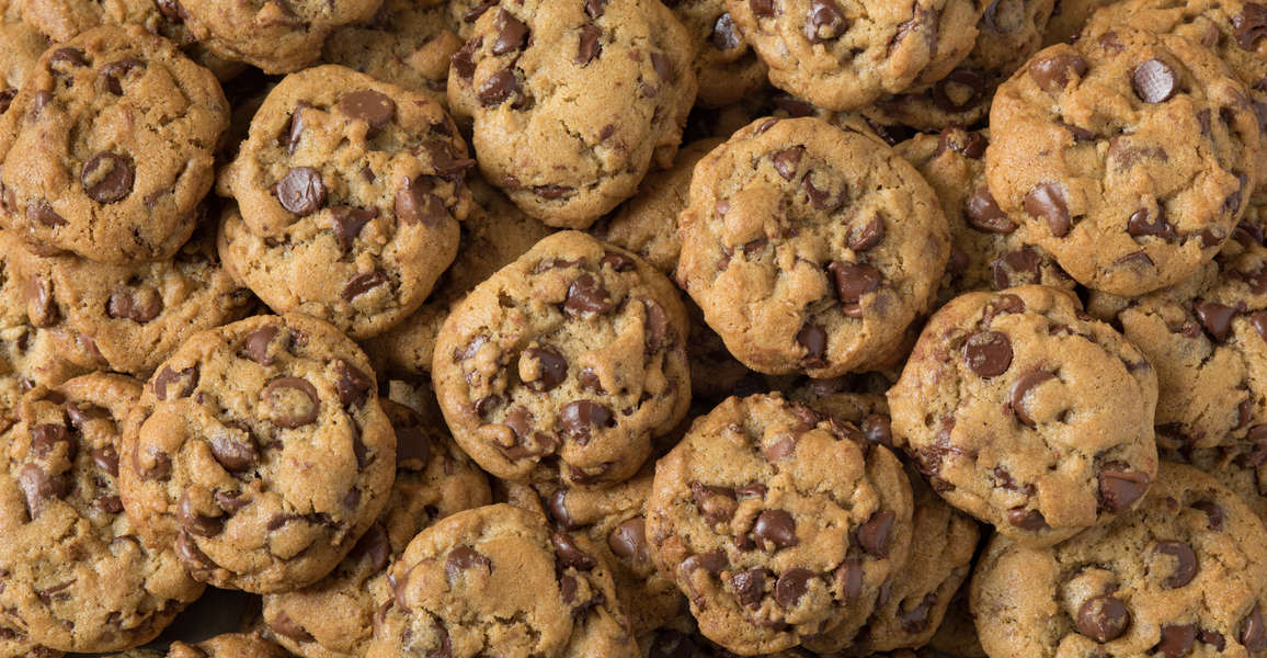 national-chocolate-chip-cookie-day-deals-2020-how-to-get-free-cookies