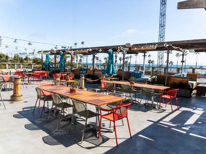 Best Rooftop Bars In San Diego Places To Drink Outside With A View Thrillist