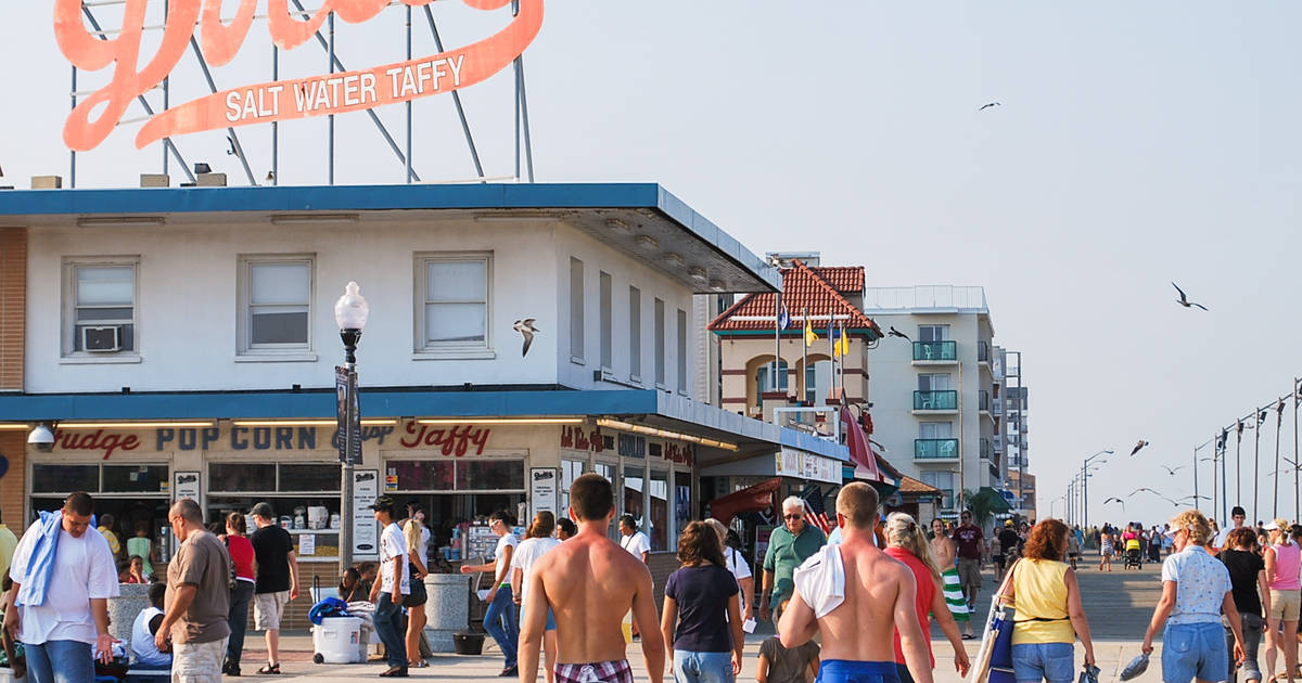 Best Beach Towns in the US from the East Coast to the West Coast