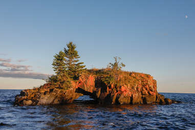 Hollow Rock, Lake Superior