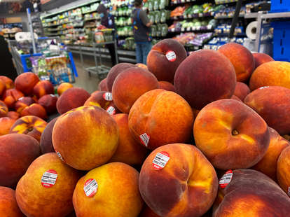 Peach Recall Expands to Target, Walmart