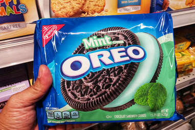 mint Oreo cookies