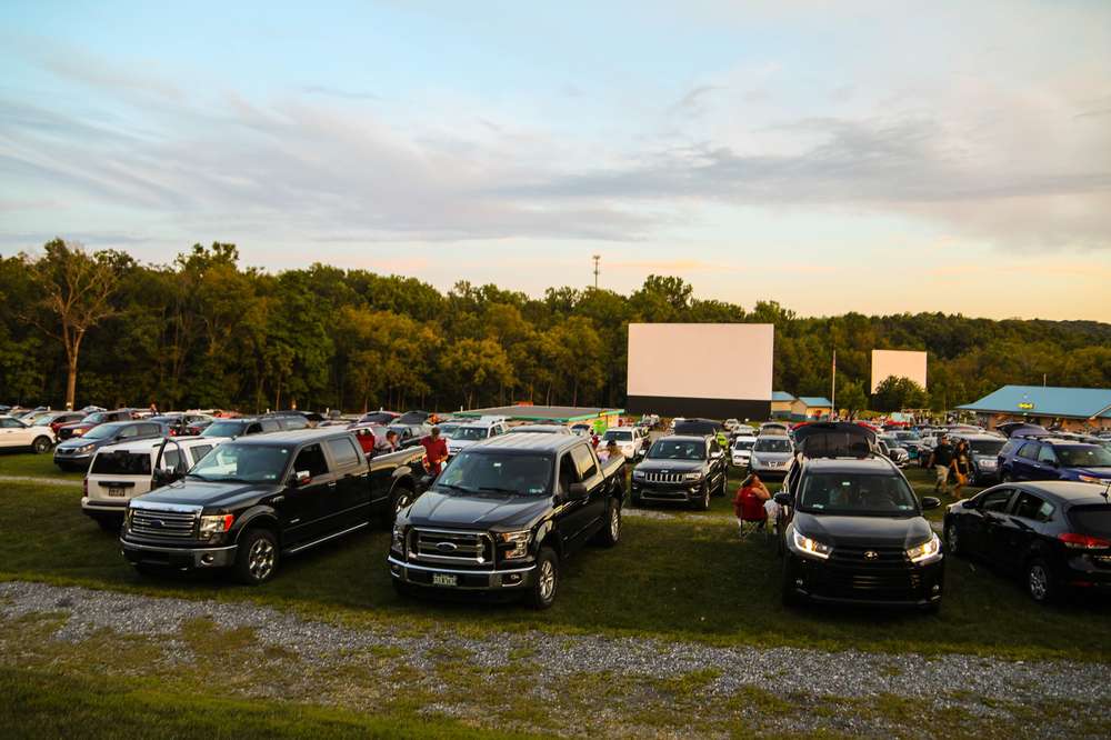 Drive In Movie Theaters Open Near Philadelphia Where To Go Right Now Thrillist