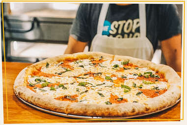 Best Pizza In Chicago Pizza Places With The Best Slices In Town Thrillist Best Pizza In Chicago Pizza Places With The Best Slices In Town Thrillist