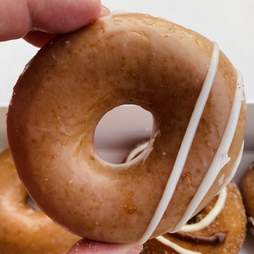 Krispy Kreme Pumpkin Spice Donuts Reviewed Which One Tastes The Best Thrillist