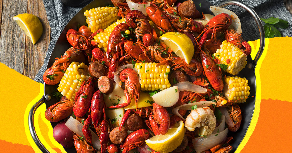 Easy Entertaining with Summer Seafood Boil Party  Seafood boil, Seafood  boil party, Crawfish boil party