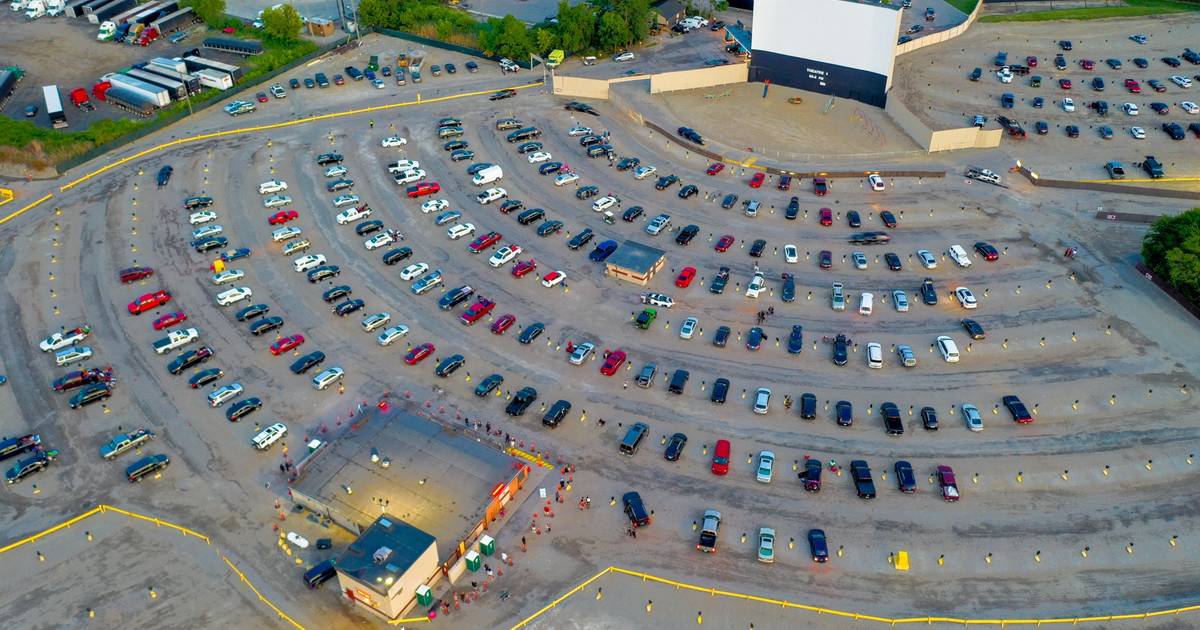 Drive In Movie Theaters Open In Michigan Where To See Movies Outside Thrillist