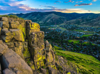 Date Ideas in Denver: Fun & Romantic Spots For Date Night - Thrillist