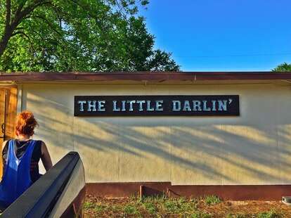 The little darlin' exterior