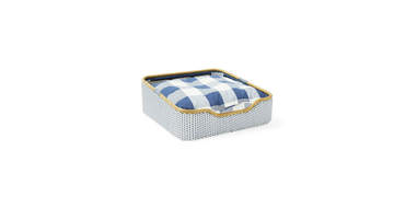 serena and lily riviera dog bed