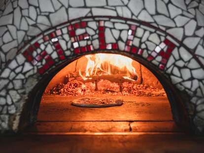 Best Pizza In Philadelphia Pizza Shops With The Best Slices In Town Thrillist