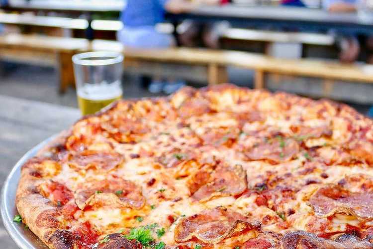 Best Pizza in Austin Pizza Shops With the Best Slices in Town Thrillist