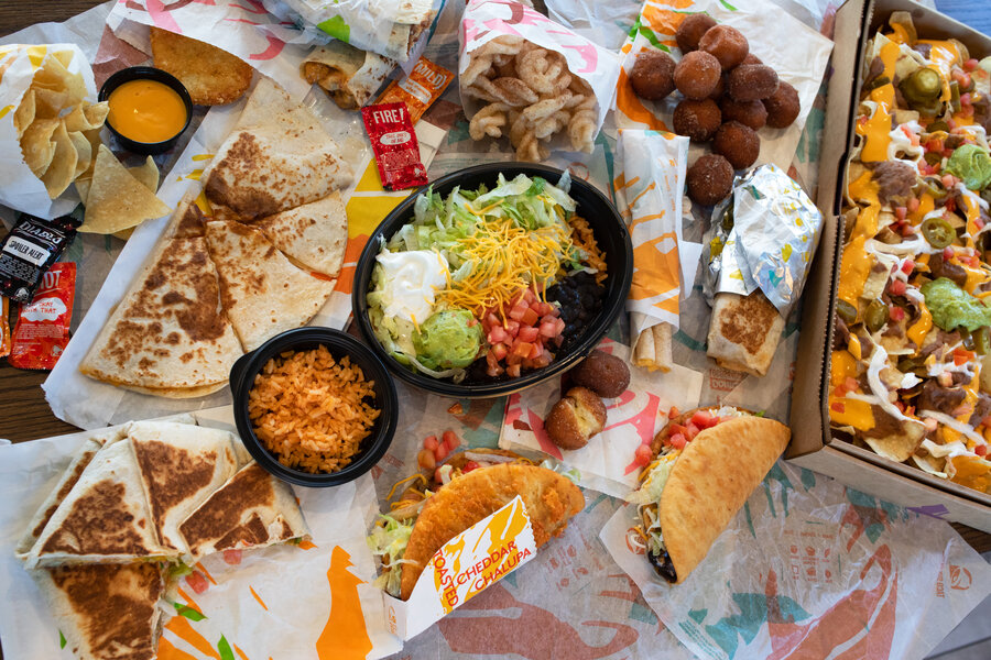 Taco Bell's Toasted Cheddar Chalupa Is Back With New Vegetarian