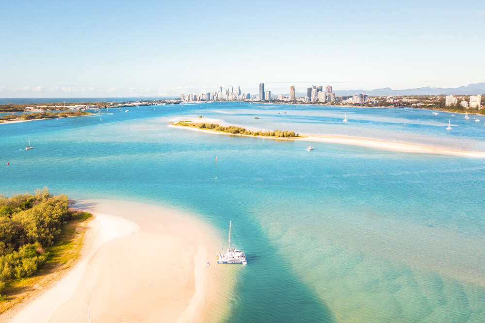 How To Move To Australia: Guide To Visas, Work, Residency & More - Thrillist