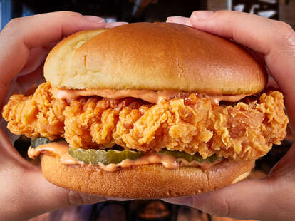 Zaxby's Signature Sandwich