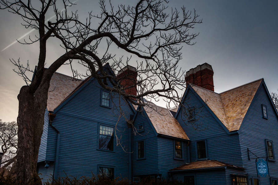 Salem Closed for Halloween 2020 Tourists Warned to Stay Away This Year