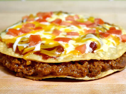 Taco Bell Mexican Pizza Leaving Menus: When to Get It Before It&#039;s Gone - Thrillist