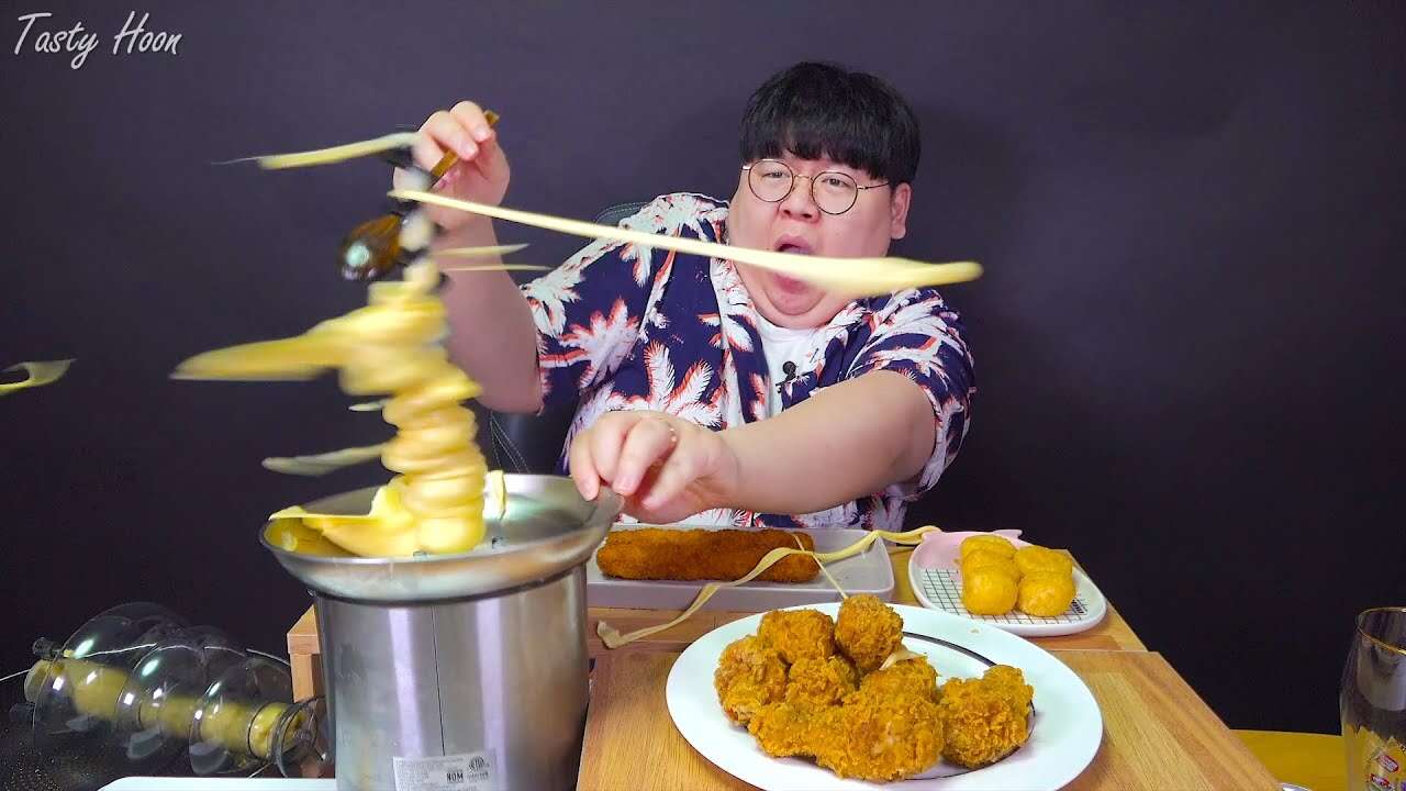 Youtuber Tasty Hoon Hilariously Attacked By Cheese Fondue Fountain Thrillist