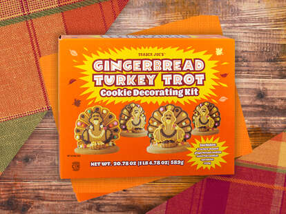 Trader Joe's Gingerbread Turkey Trot Cookie Decorating Kits Are Here ...