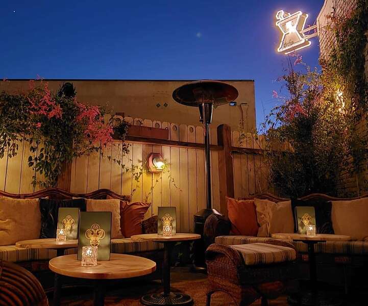 Apotheke Los Angeles, CA Thrillist