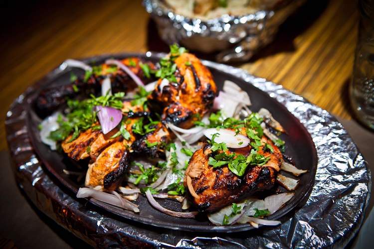 Best Indian Food In Nyc Good Restaurants Places To Go In Nyc Thrillist