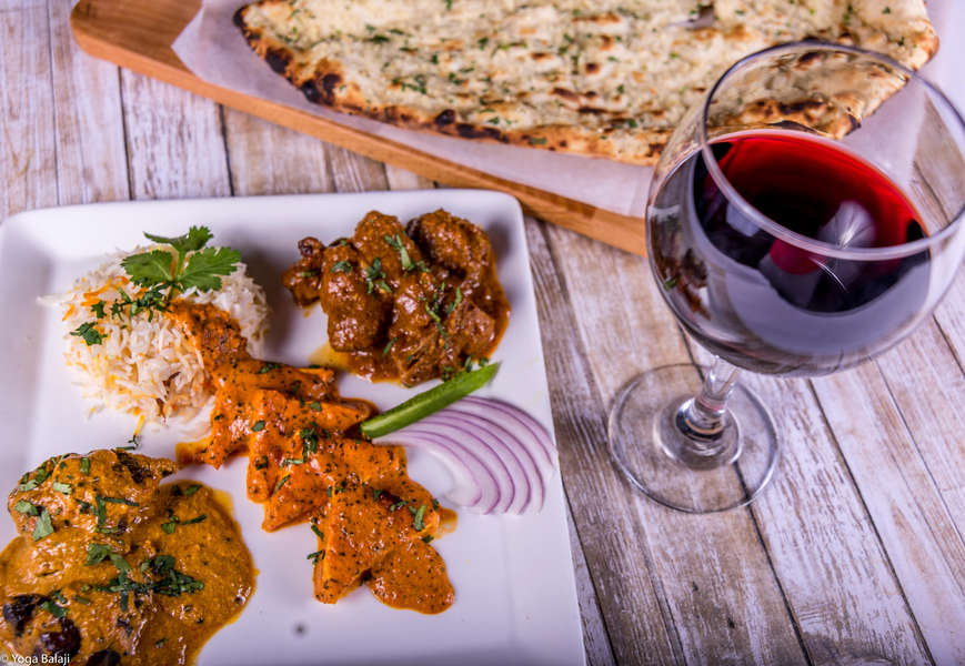 Best Indian Food in Chicago: Good Restaurants to Visit or Order From