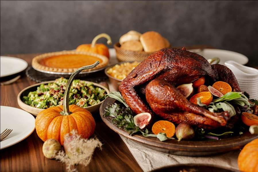 Restaurants Open On Thanksgiving 2025 Near Me Avery Quinn