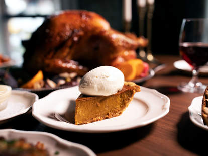 Nyc Thanksgiving Dinner 2020 Restaurants Open On Thanksgiving This Year Thrillist