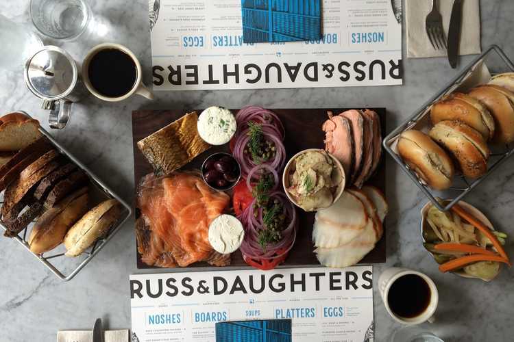 Russ & Daughters Café