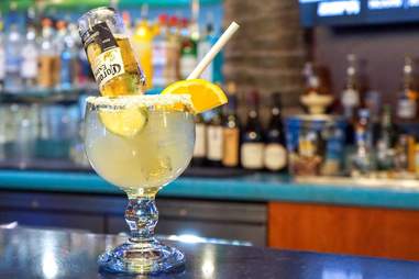 crop;jpeg_quality=65